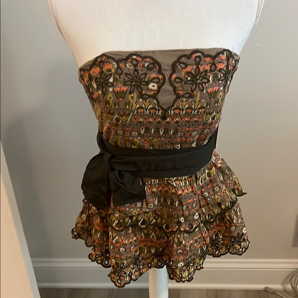 NEW ruffled top by ANTHROPOLGIE Size 10